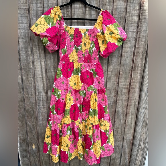 Listicle flower print puffed tiered midi dress - Picture 3 of 16